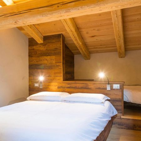 La Placette - Albergo Diffuso E Trattoria Usseaux Exterior foto
