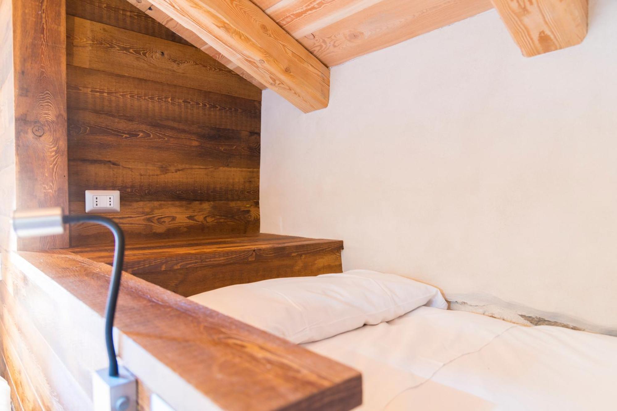 La Placette - Albergo Diffuso E Trattoria Usseaux Exterior foto
