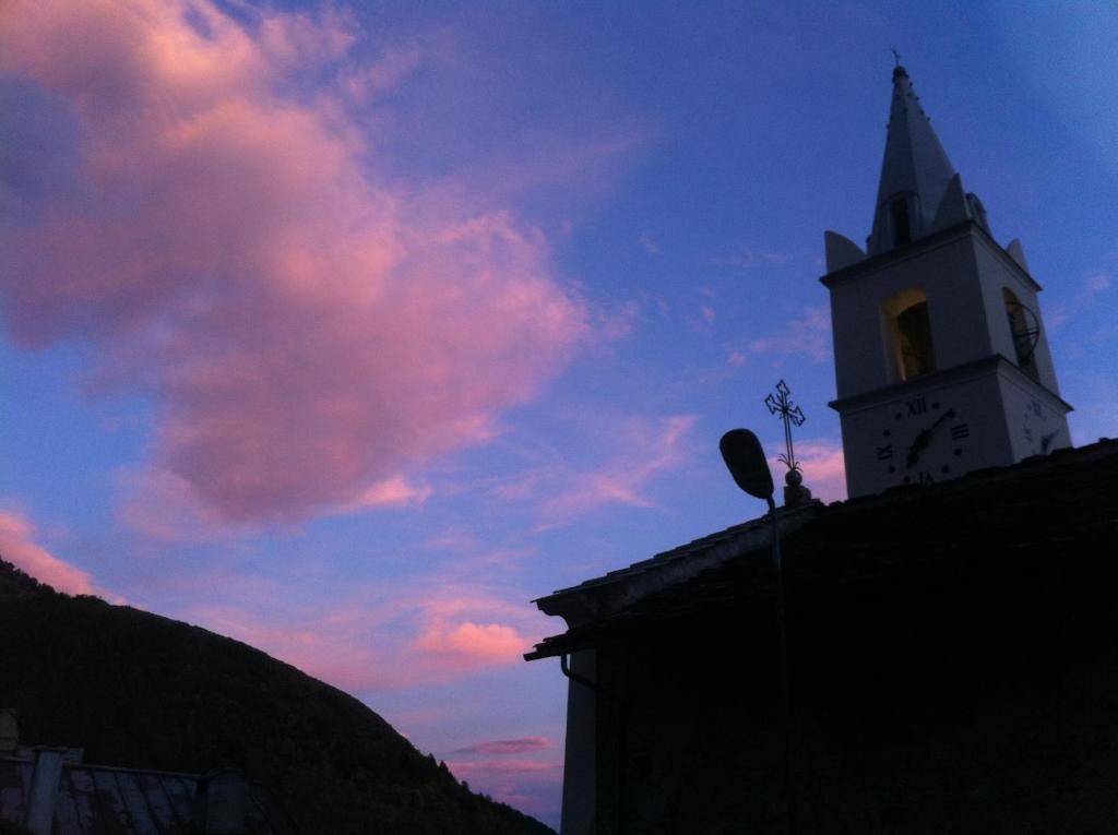 La Placette - Albergo Diffuso E Trattoria Usseaux Cameră foto